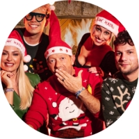 DICEMBRE 2023:  “È NATALE”: Esce la nuova canzone natalizia di TUTTA ITALIANA &amp; FRIENDS feat. Luca Napolitano e Giovanni Segreti Bruno