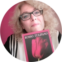 GENNAIO 2023: Rosso Tulipano di Cinzia Zerba  - Testo di Rosalinda Di Noia